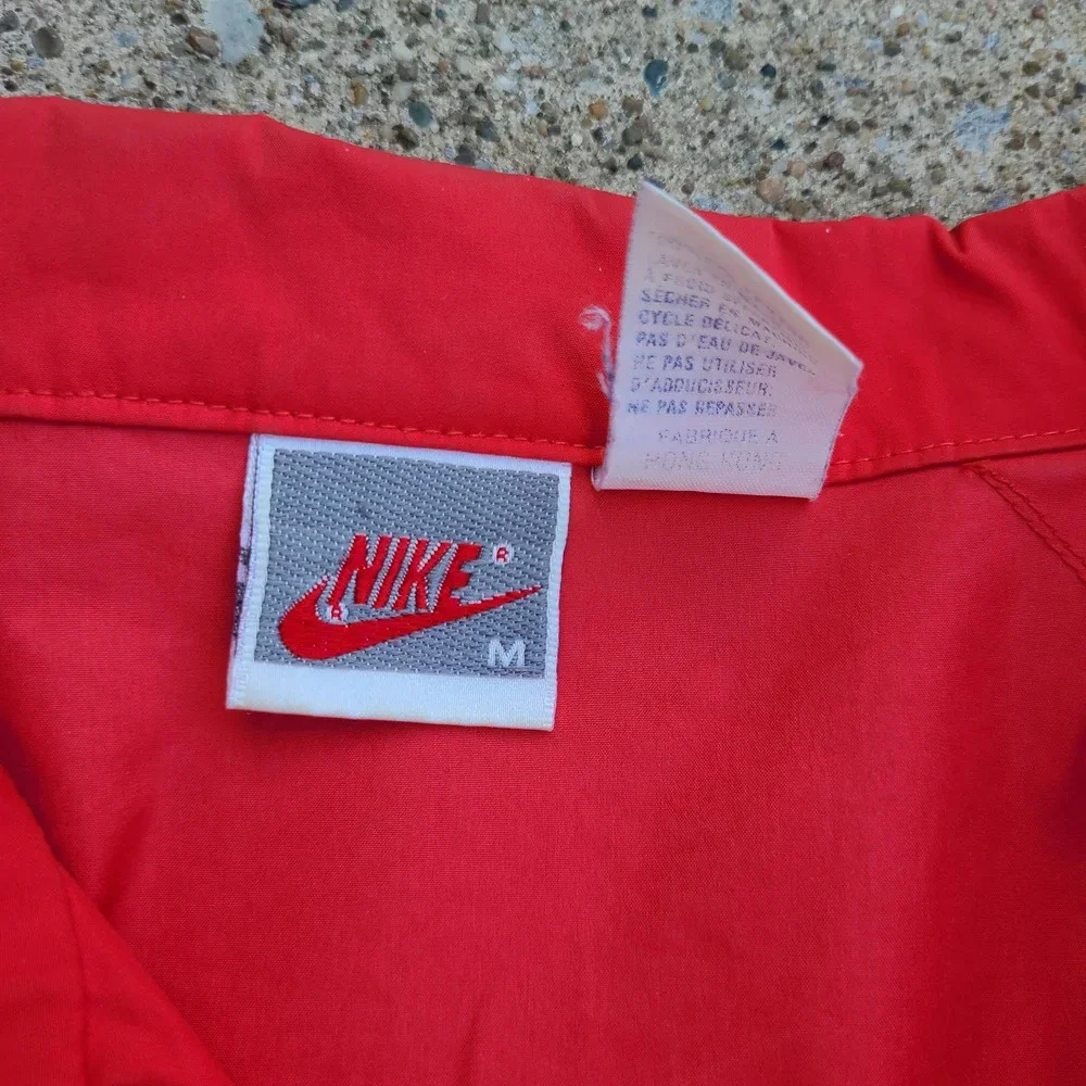 Nike Red Windbreaker Jacket - Picture 2 of 5